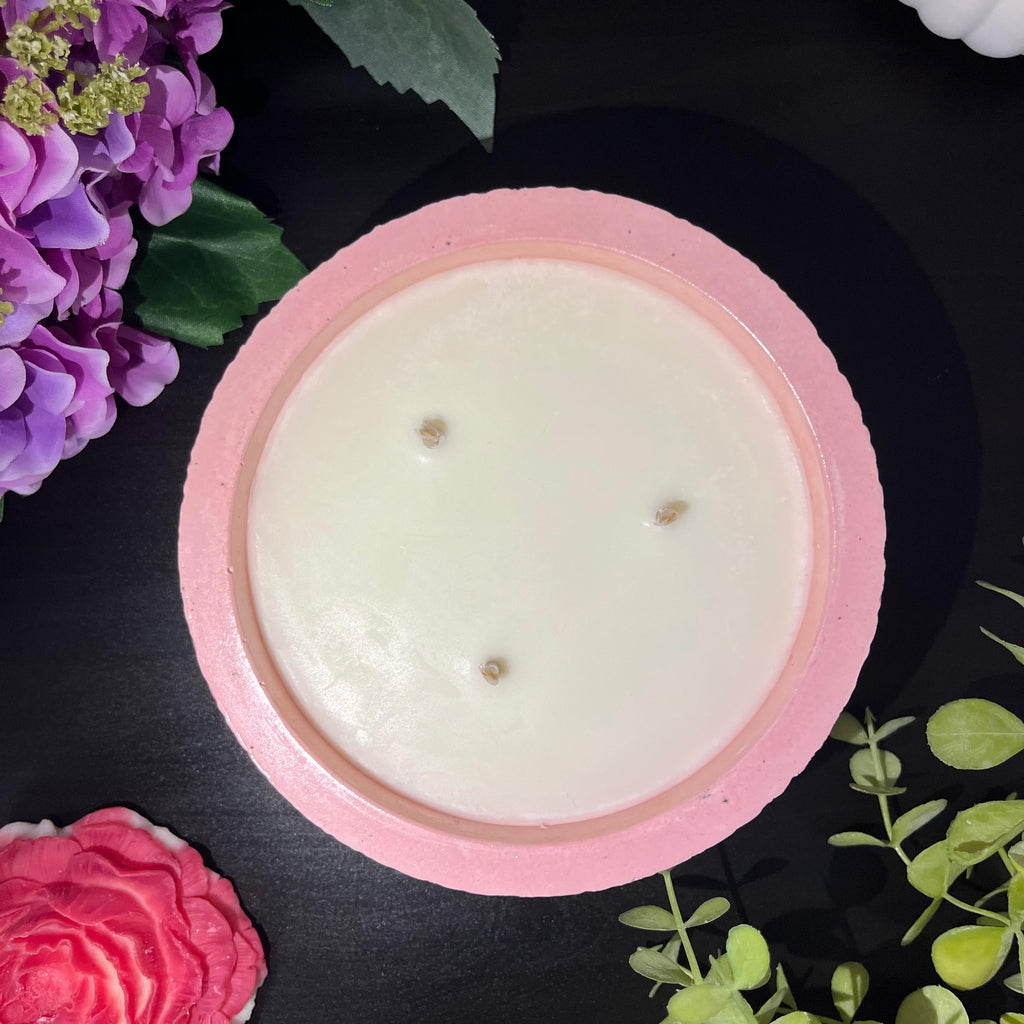 Lumânare parfumată 275g, 3 fitiluri, Zambilă